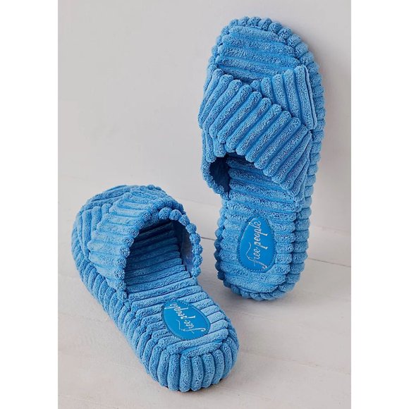 NIB 🆕 FREE PEOPLE Two Days In Ibiza Terry Slides / Cerulean Blue - Picture 3 of 12